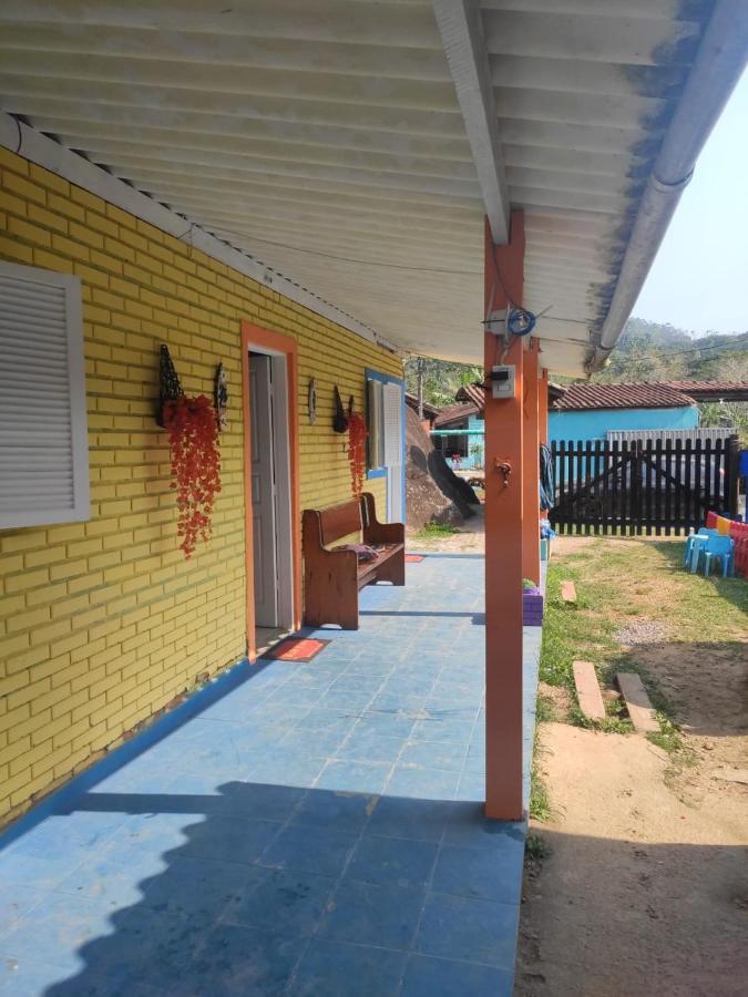 Pousada Hostel Macondo Itamambuca อูบาตูบา ภายนอก รูปภาพ